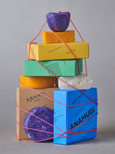 Load image into Gallery viewer, The Pebble Shampoo Bar Holder